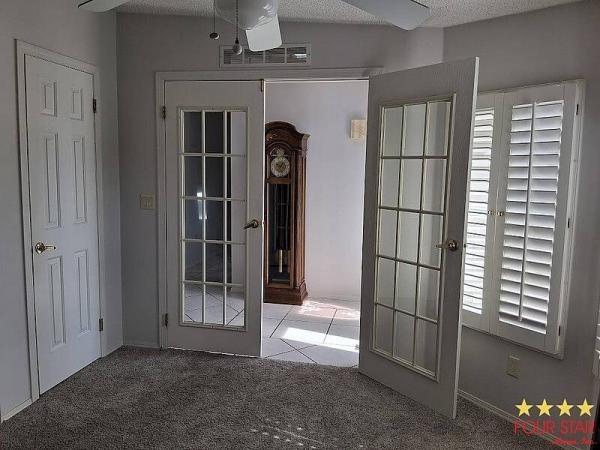 2001 JACOBSEN  Home