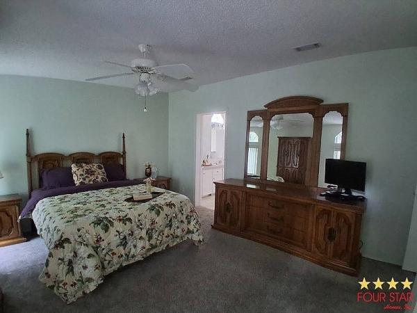 2001 JACOBSEN  Home