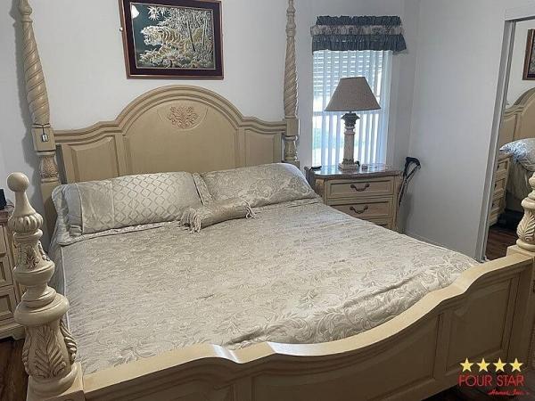 2000 MERI  Home