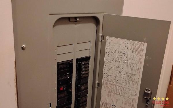 1989 PALM   Home