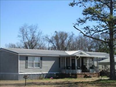 Mobile Home at 4955 County Road 9 Clanton, AL 35045