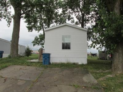 Mobile Home at 10312 Old Woods Rd Lot 10 Fort Wayne, IN 46825