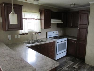 Photo 3 of 10 of home located at 10312 Old Woods Rd Lot 10 Fort Wayne, IN 46825