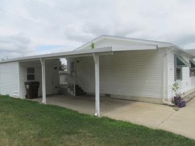 Photo 3 of 20 of home located at 100 Hidden River Dr Adrian, MI 49221