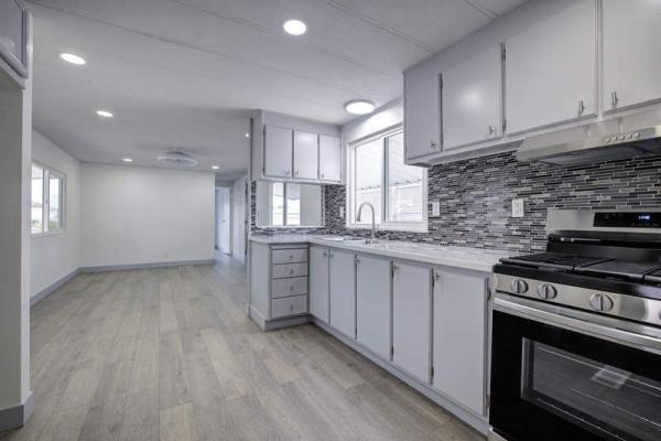 1977 REGAL MANUFACTURING INC Manufactured Home