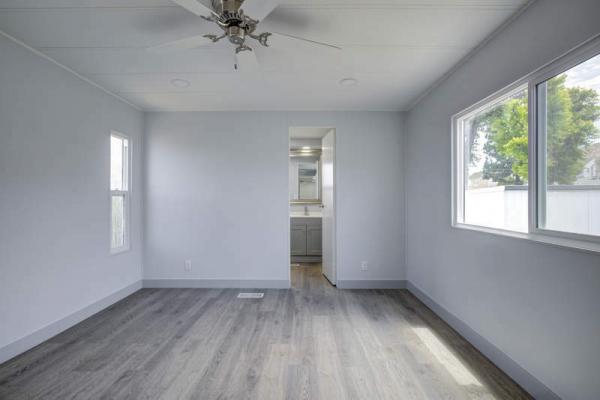 1977 REGAL MANUFACTURING INC Manufactured Home