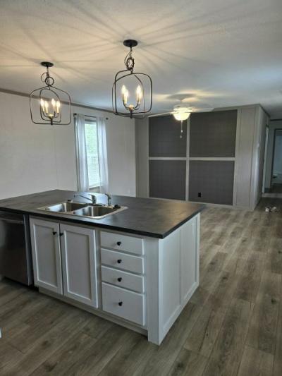 Photo 4 of 14 of home located at 9 Collingwood Drive Superior, WI 54880