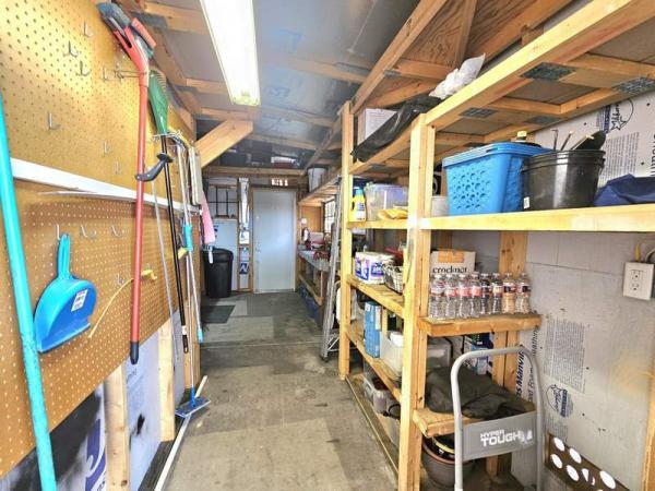 1987 Skyline Manufactured Home