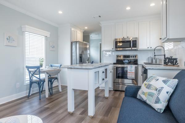 2023 Champion 1435454 Mobile Home