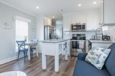 Photo 4 of 10 of home located at 16175 John Morris Rd 57 Fort Myers, FL 33908