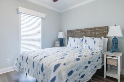 Photo 5 of 10 of home located at 16175 John Morris Rd 57 Fort Myers, FL 33908