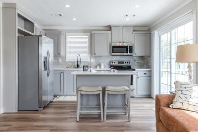 Photo 5 of 14 of home located at 16175 John Morris Rd 59 Fort Myers, FL 33908