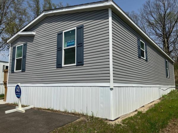 2024 Champion Home Builders, Inc. mobile Home