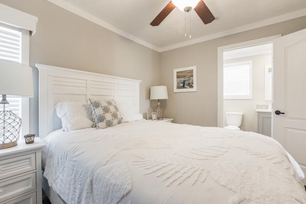 2023 Champion 2034465-SSS Mobile Home