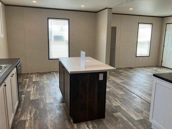 2024 Champion Home Builders, Inc. mobile Home