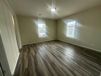 Photo 4 of 9 of home located at 13639 Wesleyan Blvd Orlando, FL 32826