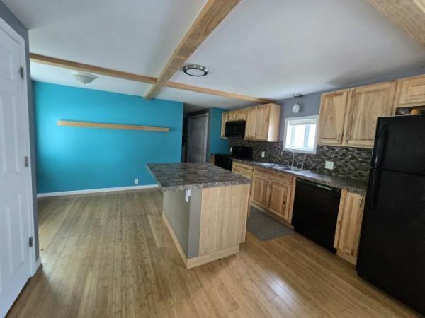 1980 BNVL Mobile Home For Sale