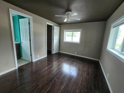 Photo 4 of 11 of home located at 401 Elm Dr Mankato, MN 56001