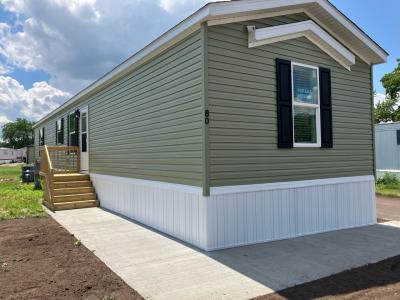 Mobile Home at 6219 S Us Highway 51 Site 80 Janesville, WI 53546