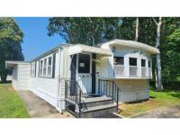 1972 Park Estate Manufactured Home