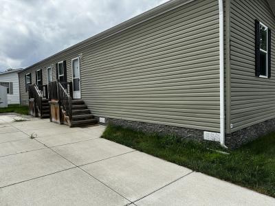 Mobile Home at 46315 Chadsworth Macomb, MI 48044