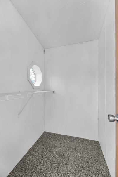 Mobile Home at 1093 Meadows Nappanee, IN 46550