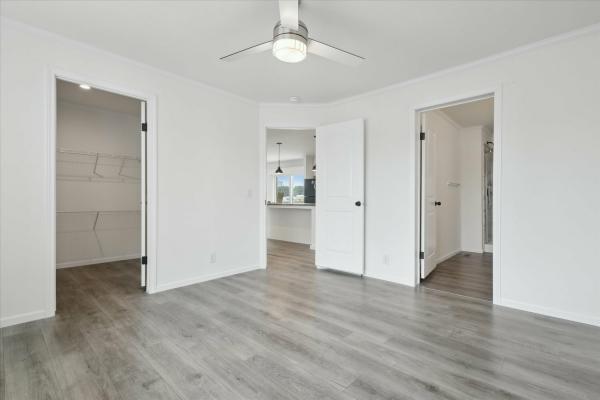 2025 Champion 719 DAPB2856H32301  Home