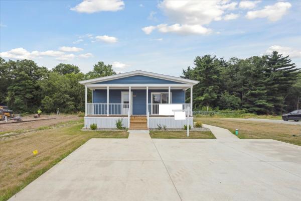 2025 Clayton 711 95PLH28563JH25  Home