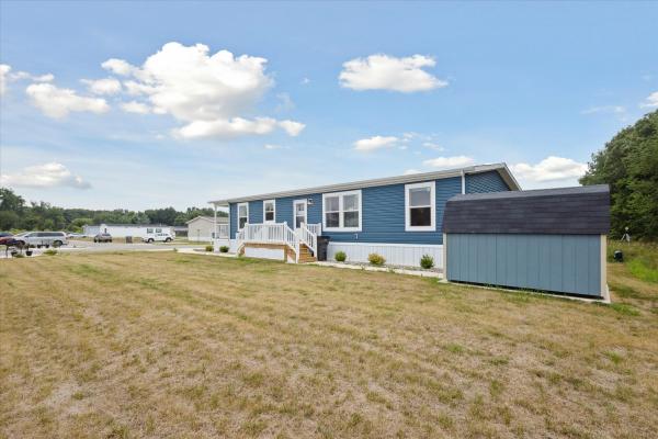 2025 Clayton 711 95PLH28563JH25  Home