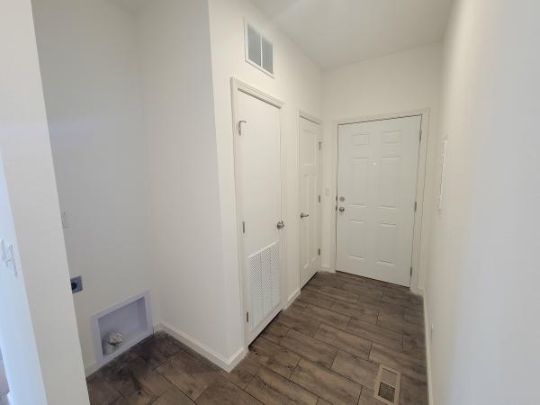 2023 Champion 286432001 Mobile Home