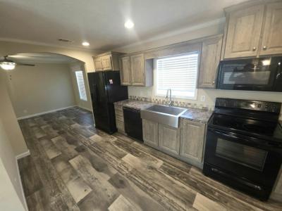Photo 4 of 13 of home located at 53 Fall Dr Port Orange, FL 32129