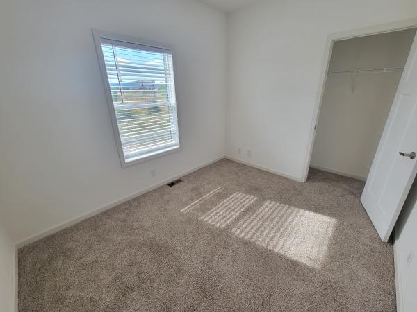 2023 Champion 286432001 Mobile Home