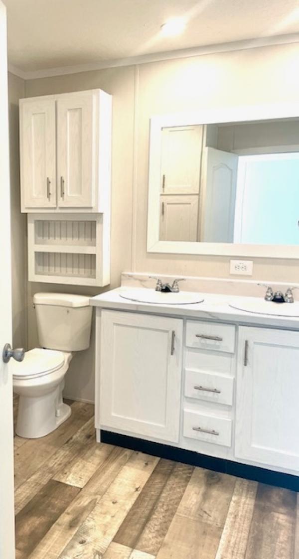 2005 DESTINY Mobile Home For Rent