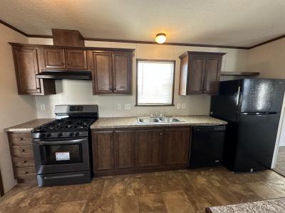 Mobile Home at 182 North Lafayette Warren, MI 48091