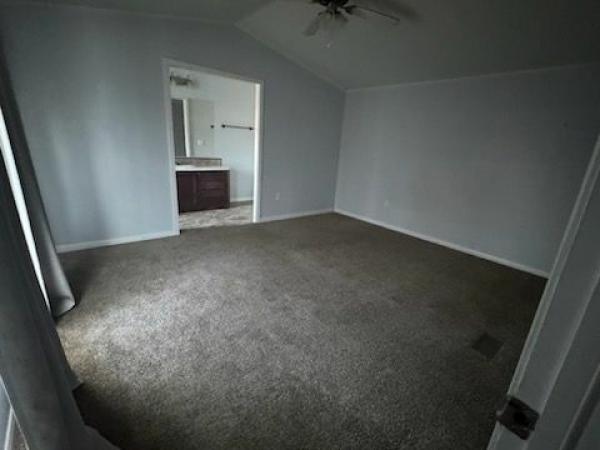 2018 372 Mobile Home