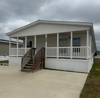 Mobile Home at 7106 Turnstone Blvd Fort Wayne, IN 46818