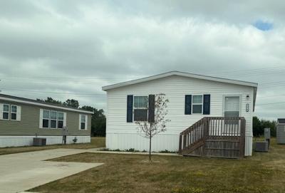 Mobile Home at 7206 Chippenham Dr Fort Wayne, IN 46818