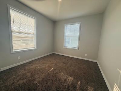 Photo 5 of 6 of home located at 7206 Chippenham Dr Fort Wayne, IN 46818