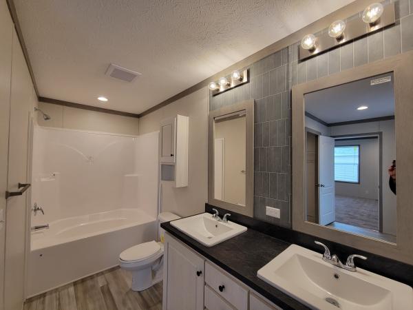 2025 Clayton 5228-5785 Pulse  Home