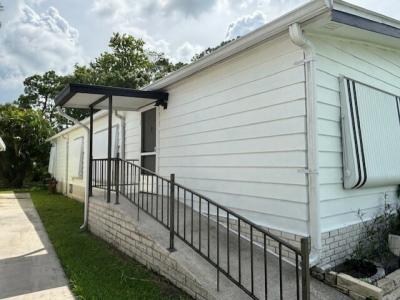 Photo 4 of 8 of home located at 16343 SW Four Wood Way Indiantown, FL 34956