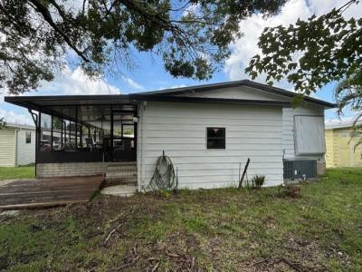 Photo 5 of 8 of home located at 16343 SW Four Wood Way Indiantown, FL 34956