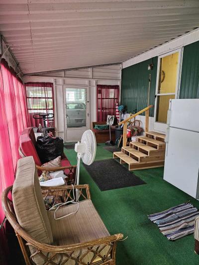 Photo 4 of 14 of home located at 340 S. Reynolds Rd. Lot 136 Toledo, OH 43615