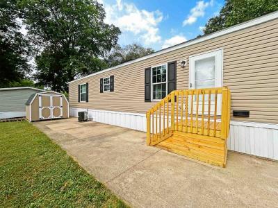 Photo 3 of 27 of home located at 353 Westwoods Amherst, OH 44001