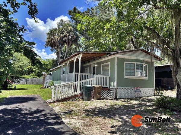 Photo 1 of 2 of home located at 2580 SE 1st Avenue, Lot 103 Ocala, FL 34471