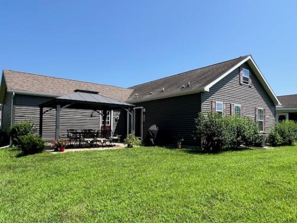 2016 Pinegroove Sequoia Manufactured Home