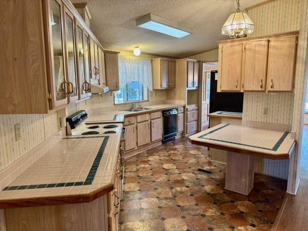 1991 Palm Harbor Manufactured Home