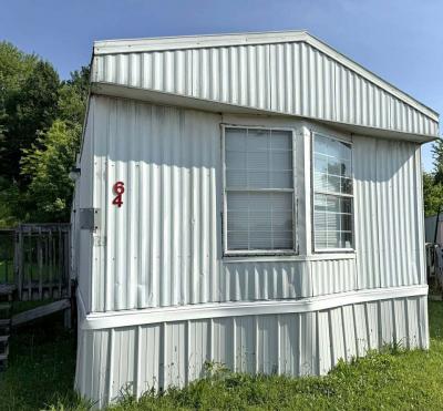 Mobile Home at 64 Blake Dr London, KY 40741