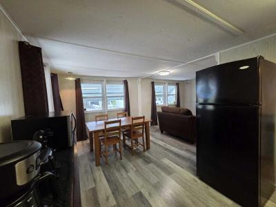 Photo 4 of 21 of home located at 7403 46th Ave N #11 Saint Petersburg, FL 33709