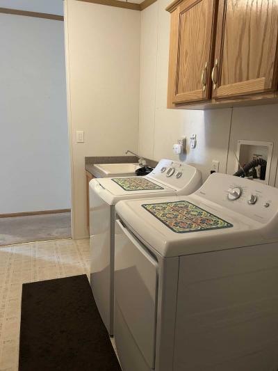 Photo 5 of 15 of home located at 902 Oak Ridge Terrace Whiting, NJ 08759