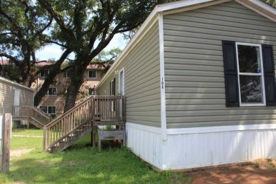 Mobile Home at 901 Massachusetts Ave, Lot 104 Pensacola, FL 32505